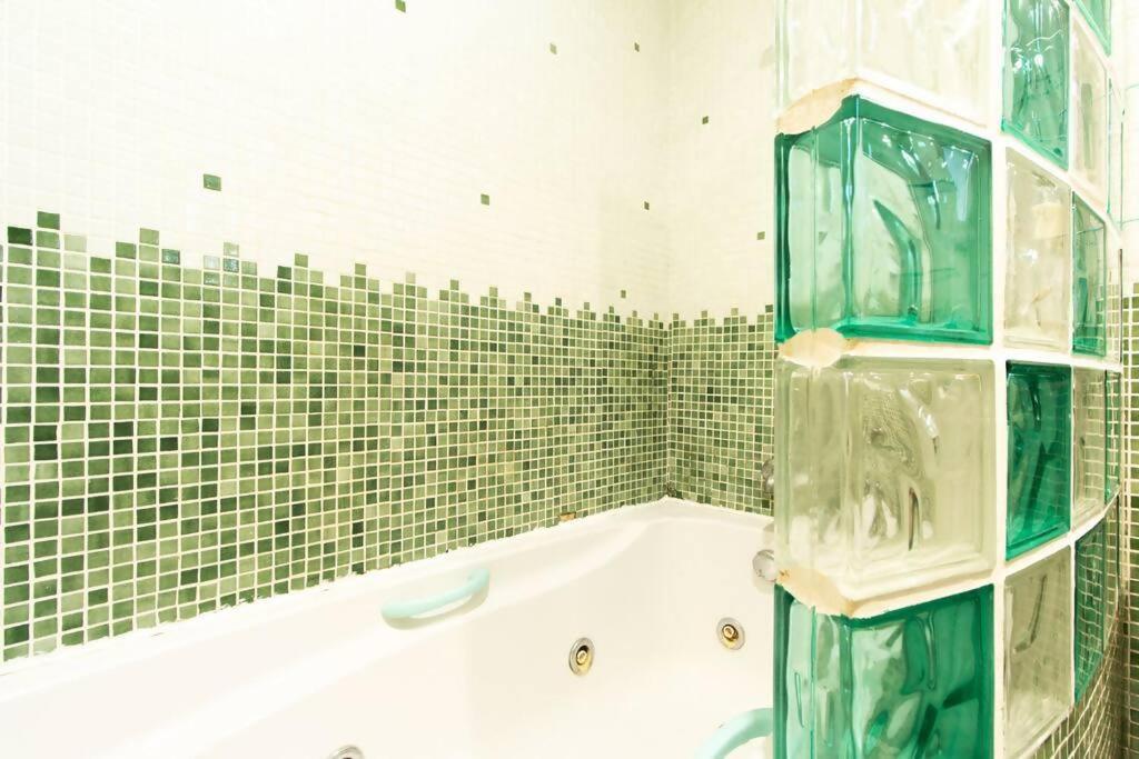 Estudio Para Parejas Con Wifi En La Playa Valencia Room photo