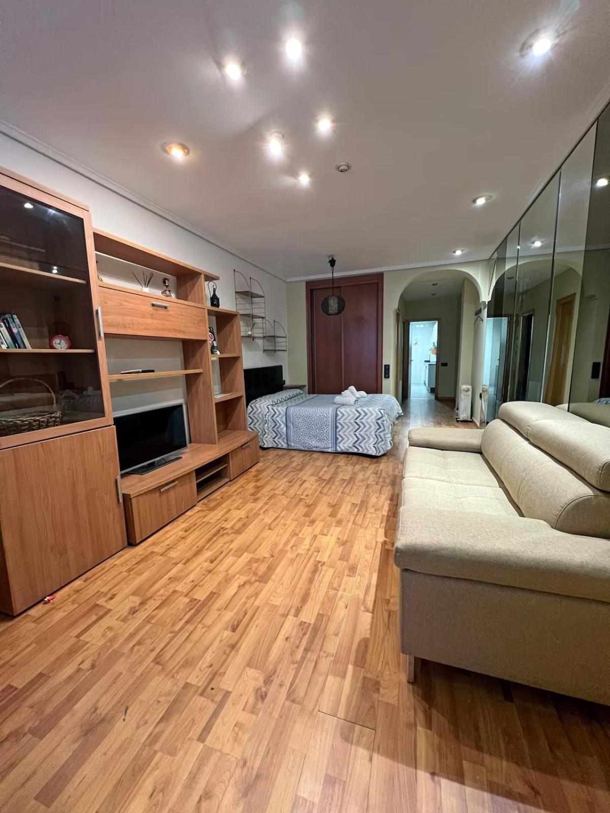 Estudio Para Parejas Con Wifi En La Playa Valencia Exterior photo